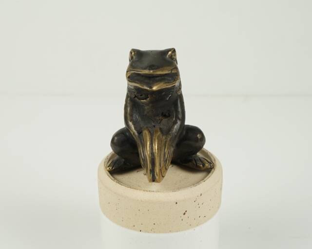 Frog Playing Cymbals Statue, 2.7 - image 1