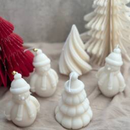 Snowman Candle, Holiday Scented Soy Wax Christmas Gift - thumbnail 3