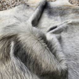 Gray Xl Salt Pepper Cowhide Rug Peau De Vache - thumbnail 3
