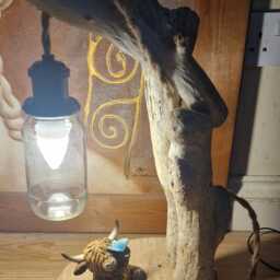 Driftwood Cow Lamp - thumbnail 2
