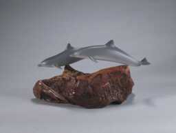 Dolphin Duo Sculpture By John Perry 5 Inches Long Airbrushed On Burlwood Base - thumbnail 1