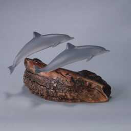Dolphin Duo Sculpture By John Perry 5 Inches Long Airbrushed On Burlwood Base - thumbnail 2