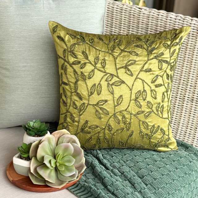 Green Art Silk Beaded Leaf Decorative Throw Pillow Cover, 24x24/26x26 Floral Pattern Pillowcase, Tropical Style Couch Cushion Cover-Tropical - image 1