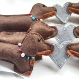 Dachshund Garland Birthday Dog Banner Bunting Chocolate & Tan Decoration Christmas Doxie - thumbnail 2