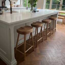 Beech Shaker Saddle Stool - Solid Wood Counter Stool, Kitchen Island Vintage Bar Backless Rustic Seating - thumbnail 2