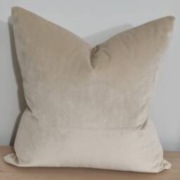 Linwood Kami Chartreuse & Omega Velvet Cushion Cover 43x43 cm - thumbnail 3