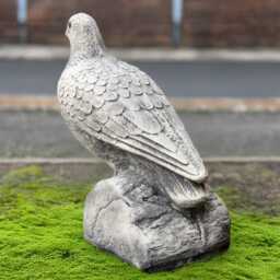 Stone Dove Statue Concrete Bird Sculpture Garden Songbird Figurine Outdoor Wildlife Decor Weathered Ornament Cement Yard Art Lover Gift - thumbnail 4