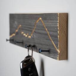 Key Rack With Watzmann Motif, Reclaimed Wood - Box, Key Holder Wooden Wall Decoration - thumbnail 2