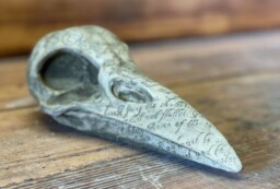 Stone Garden Raven Head Bird Skull Gothic Human Ornament Statue - thumbnail 1