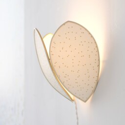 Glacier Flower Wall Light & Gold Polka Dots - thumbnail 2