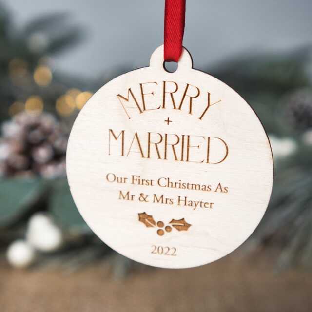 Merry & Married Christmas Ornament Personalised Mr Mrs Bauble Tree Decoration 2023 Our First As Newlywed - image 1