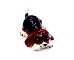 Miniature Ceramic Beagle Dog Laying Animal Little Brown Black White Figurine Tiny Statue Small Decoration Collectible Hand Painted Figure - thumbnail 1