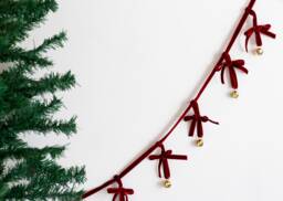 Handmade Velvet Elegance Jingle Bell Symphony For Your Christmas Tree Ornament Garland Chain