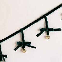 Handmade Velvet Elegance Jingle Bell Symphony For Your Christmas Tree Ornament Garland Chain - thumbnail 3