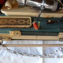 Musical Lamp That Does Not Play But Lights Up, Unique Piece Handcrafted With Recycled Vintage Material - thumbnail 3