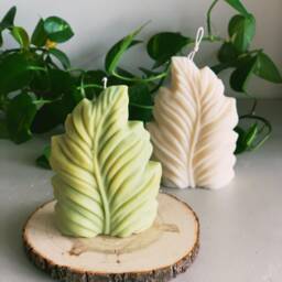 Handmade Big Leaf Candle Fall Home Decor - thumbnail 1