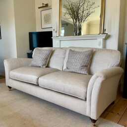 Sofa - Designer Quality Parker Knoll Sofa Natural Rrp2000 Can Deliver - thumbnail 3