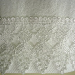 Venice Lace Fingertip Towels - 2 White Velour 100% Cotton New Custom-Embellished - thumbnail 3