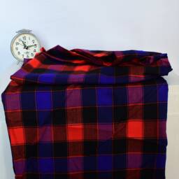 African Maasai Shuka Blanket - Acrylic Plaid Throw, Sarong Wrap - thumbnail 4