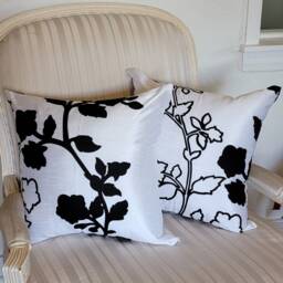 Kuwaha Home Decorative Throw Pillow Covers, Set Of 2, Flocked Taffeta, White & Black - thumbnail 2