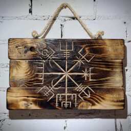 "The Vegvisir, Icelandic/Nordic Wall Art. Hand Carved Reclaimed Wood Norse ""Viking Compass" - thumbnail 2
