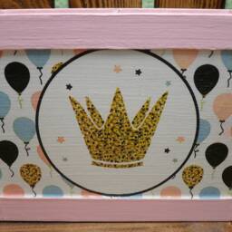 Wooden Pencil Box With Crown - thumbnail 3