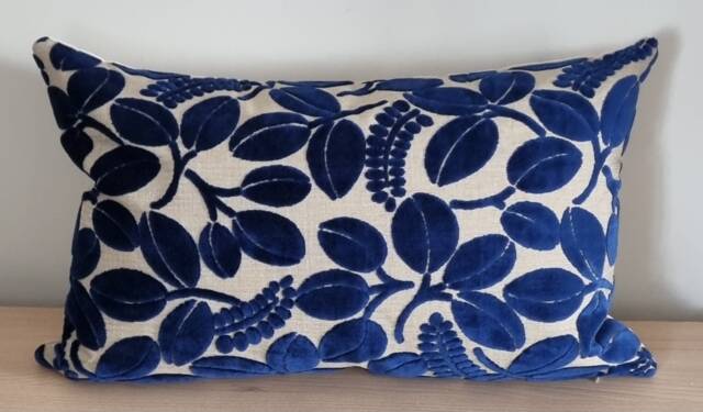 Designers Guild Calaggio Indigo & Omega Velvet Cushion Cover 30x50 cm - image 1