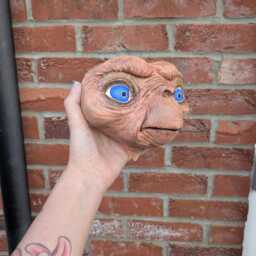 E.t. Inspired Alien Wall Art - Handmade Extra-Terrestrial Face Sculpture Sci-Fi Movie Decor Gift Et - thumbnail 4