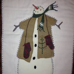 "Handstitched Snowman Wall Hanging, Brenda Gervais Design, Appliqued Fabric Art - 14-1/2"" X 16-1/2" - thumbnail 3