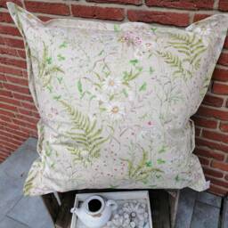 Meadow Flowers Cushion - Coated Cotton For Pallet Furniture - thumbnail 3