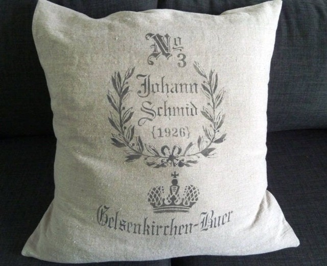 Natural Linen Cushion Cover With Vintage Grain Sack Print Large Model - image 1