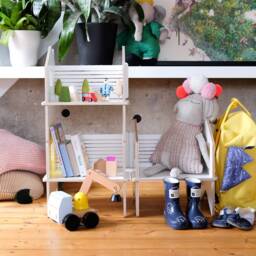 Plywood Kids' Chair/Dollhouse Shelf - thumbnail 3