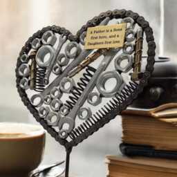 Motorcycle Chain Heart Sculpture Welded Metal Art On Irish Oak - thumbnail 3