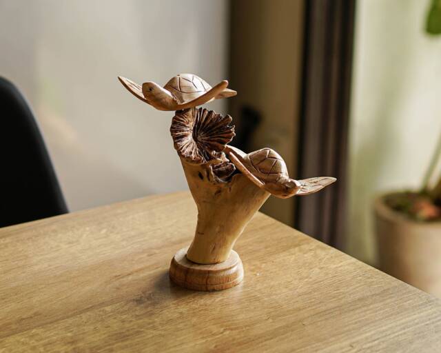Wooden Turtle On Parasite Wood 6.5 Inch/16 cm, Figurine, Carving, Sculpture, Room Decor, Home Holiday Decor - image 1