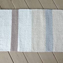 "Hand Woven Rug - 18"" X 30" - thumbnail 3