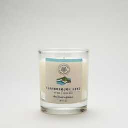 Flamborough Head - Scented Candle Hand Poured in Yorkshire Soy Wax Vegan - thumbnail 3