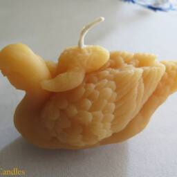 Swan With Baby Beeswax Candle/100% Natural Bird Lake Pond Love Valentines Mothers Day Wedding Event Candles - thumbnail 2