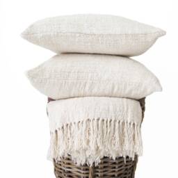 Handwoven Organic Cotton Throw Blanket, Ivory Fringe Bedspread - thumbnail 3