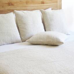 Handwoven Organic Cotton Throw Blanket, Ivory Fringe Bedspread - thumbnail 4