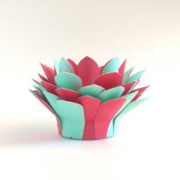 Paper Lotus Lantern -Red & Turquoise - thumbnail 3