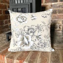 304. Handmade Black & White Flowers Linen Cotton Blend Cushion Cover.various Sizes - thumbnail 1