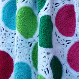 Sweet Spots Crochet Blanket Pattern - thumbnail 3