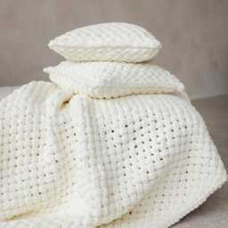 Handmade Chunky Knit Blanket & 2 Pillow Set, Cream White, Cozy Decor - thumbnail 2