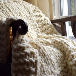 Super Chunky Knit Blanket Giant Merino Wool Oversized Knitting Throw Blankets Arm - thumbnail 3