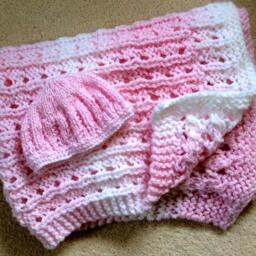 Knitted Super-Soft Baby Blanket - thumbnail 2