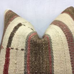 Vintage Kilim Pillow Cover, 20x20, Handwoven Turkish Bohemian Throw - thumbnail 2