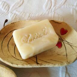 Handmade Ceramic Soap Dish - thumbnail 4