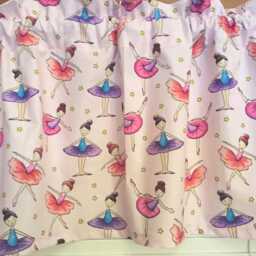 Ballerinas & Stars Valance ~ 41 42 Inches Wide - thumbnail 2