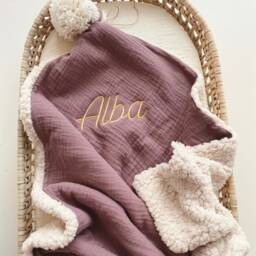 Faux Fur Baby Blanket Plum With Pompom - thumbnail 4