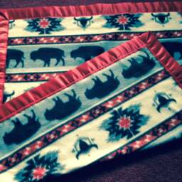 Southwestern Style Polar Fleece/Baby Blanket With Satin Binding/30x36 Inch/Nursery/Indian Blanket/Baby Shower/Gift/Valentine Baby - thumbnail 4